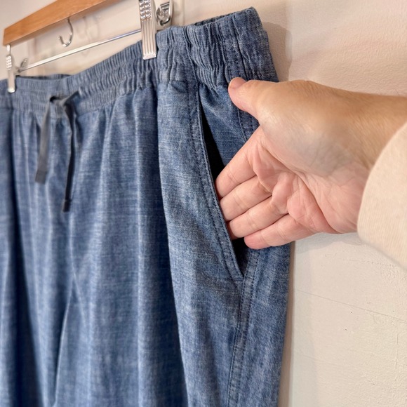 L.L. Bean Favorite Fit Drawstring Pants Size 18W Pull‎ On Cotton Chambray Casual - Picture 3 of 12